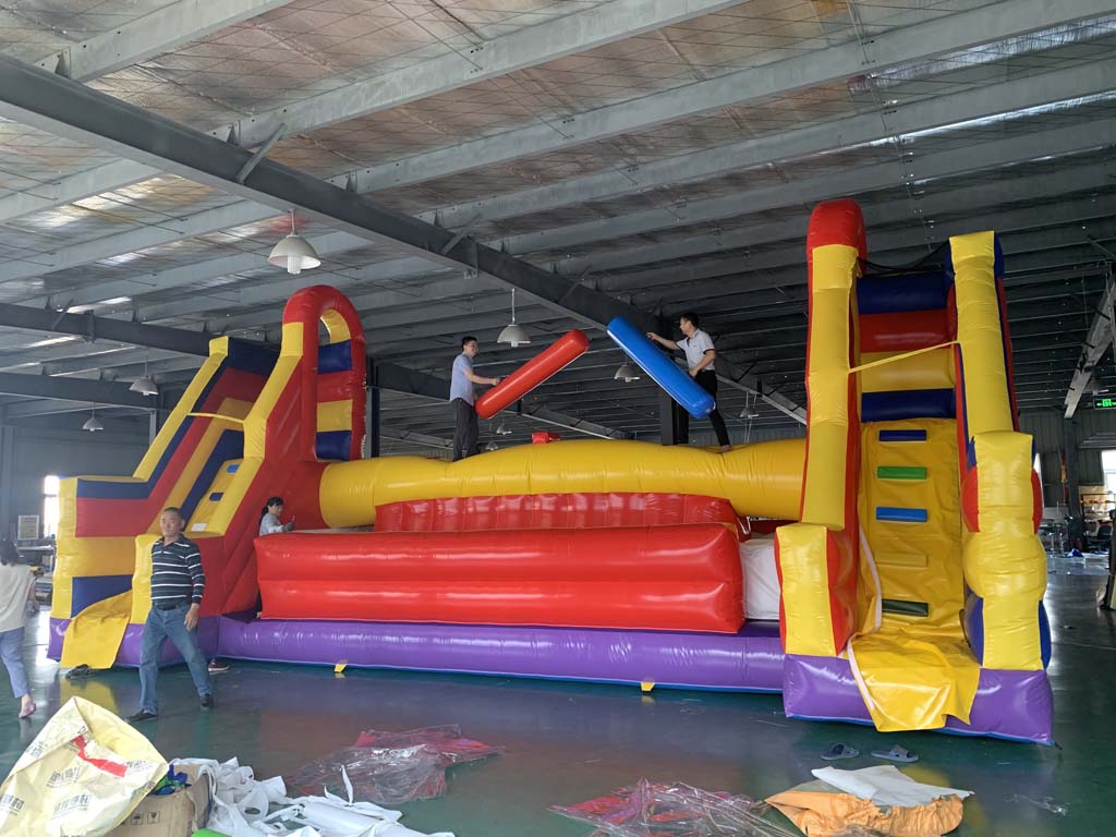 Komercyjna, gigantyczna, dmuch – Kids Outdoor Obstacle Course recenzja i cena