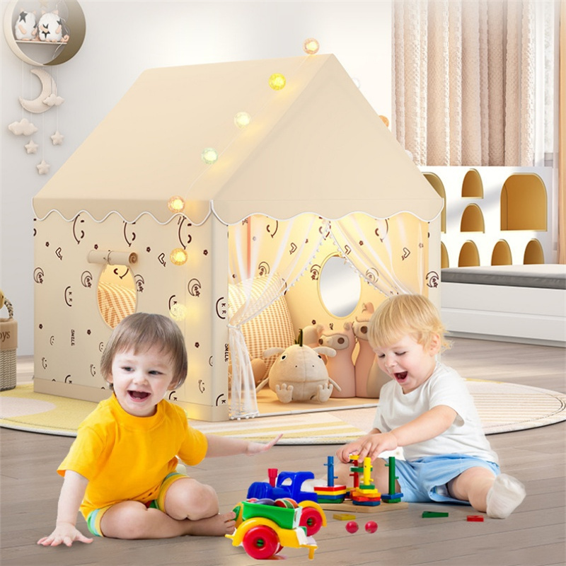 Namiot do zabawy dla dzieci sk – Kids Outdoor Wendy House recenzja i cena